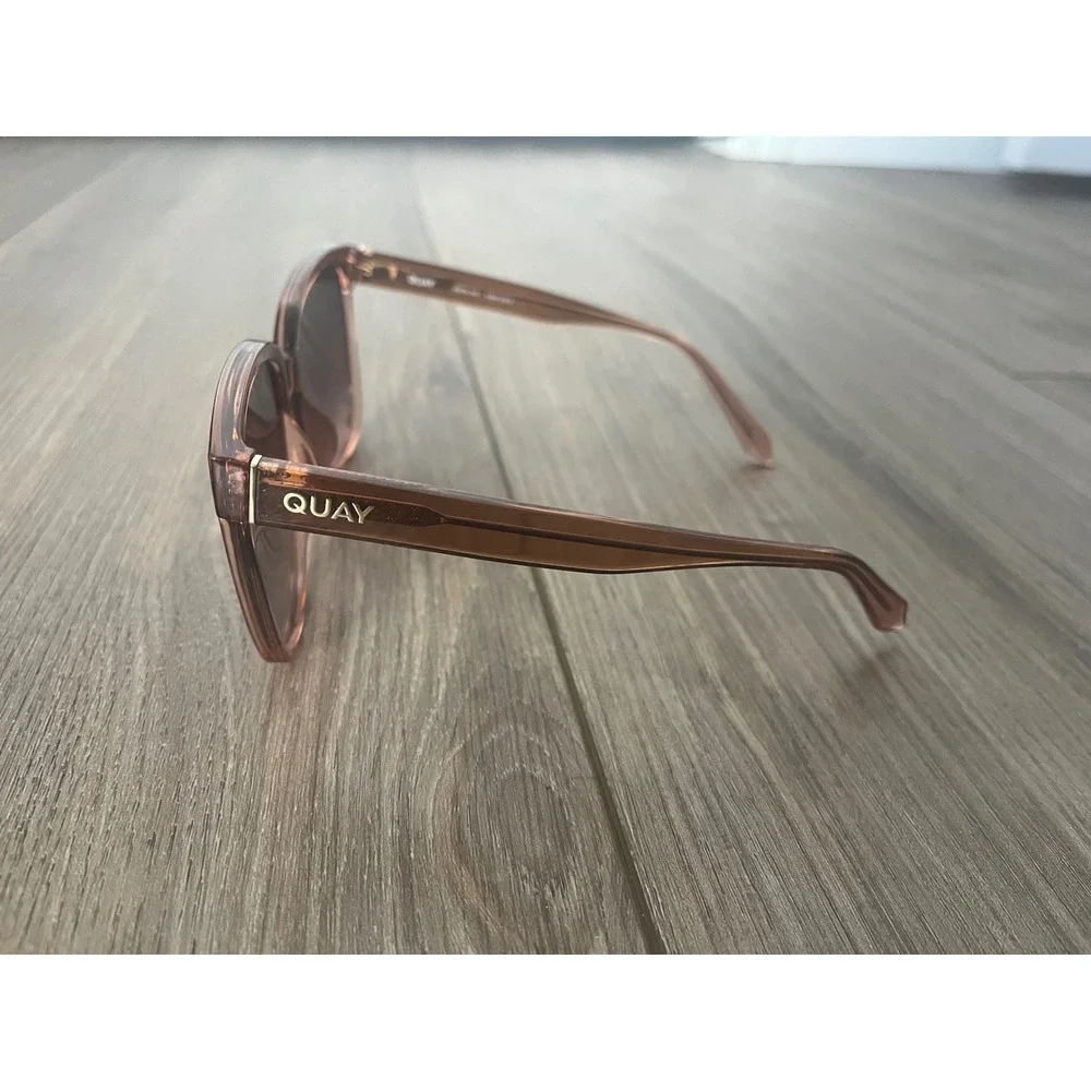 Quay Wide Awake Sunglasses Oversized Square Oat Frame Brown Lens One Size